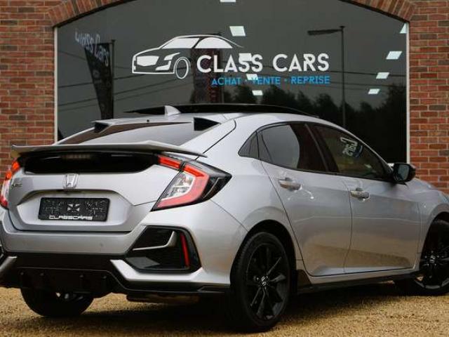 Honda Civic 1.0 i-VTEC Executive Sport CVT / TOIT PANORAMIQUE / CARPLAY / ACC / CAMÉRA / LED / KEYLESS / DÉTECTEUR ANGLE MORT / DCC