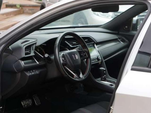 Honda Civic 1.0 i-VTEC Executive Sport CVT / TOIT PANORAMIQUE / CARPLAY / ACC / CAMÉRA / LED / KEYLESS / DÉTECTEUR ANGLE MORT / DCC