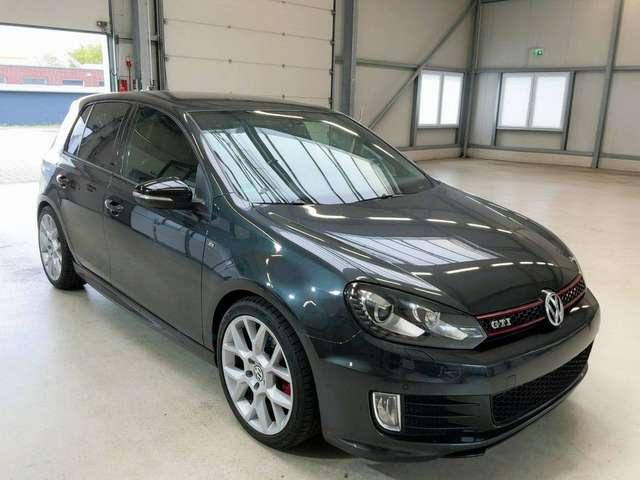 Volkswagen Golf GTI 2.0 TSI 35 YEARS / DSG6 / CARNET COMPLET / NAVI / BI-XENON / DYNAUDIO / EURO 5 LEZ 2030