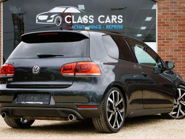 Volkswagen Golf GTI 2.0 TSI DSG TOIT-OUVRANT CARNET GARANTIE