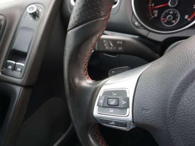 Volkswagen Golf GTI 2.0 TSI DSG TOIT-OUVRANT CARNET GARANTIE