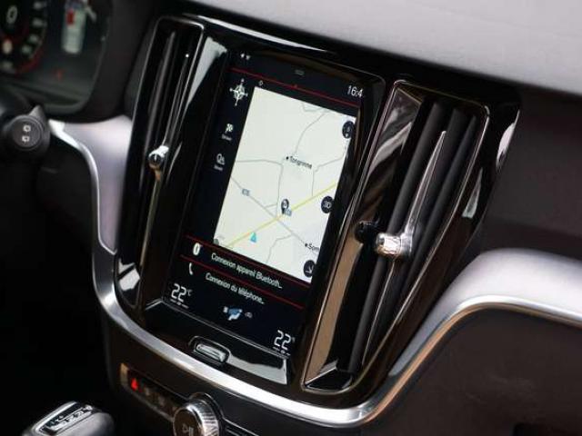 Volvo V60 2.0 D3 HISTORIQUE ENTRETIEN VOLVO GARANTIE COCKPIT NAVI-CAMERA CAR PLAY