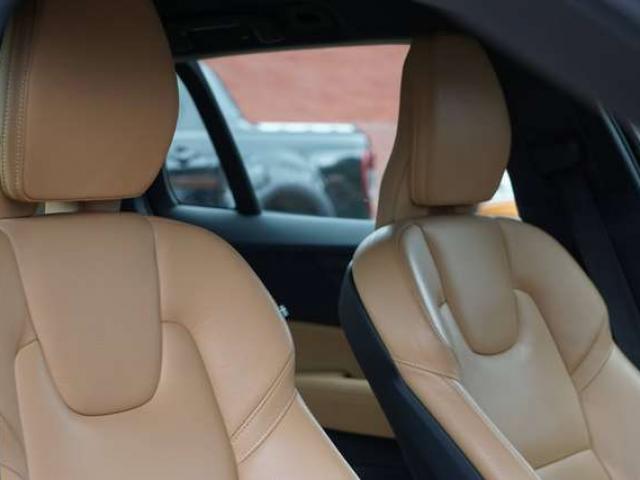Volvo V60 2.0 D3 HISTORIQUE ENTRETIEN VOLVO GARANTIE COCKPIT NAVI-CAMERA CAR PLAY