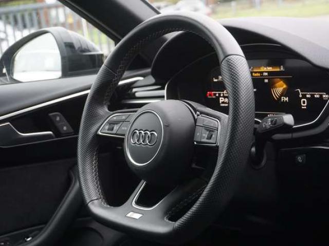 Audi A4 35 TFSI S LINE S Tronic COCKPIT CAMERA CLIMTRONIC