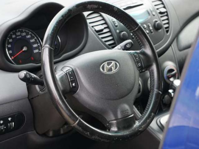 Hyundai i10 1.1i Comfort AUTOMATIQUE CLIM PDC GARANTIE 12 MOIS