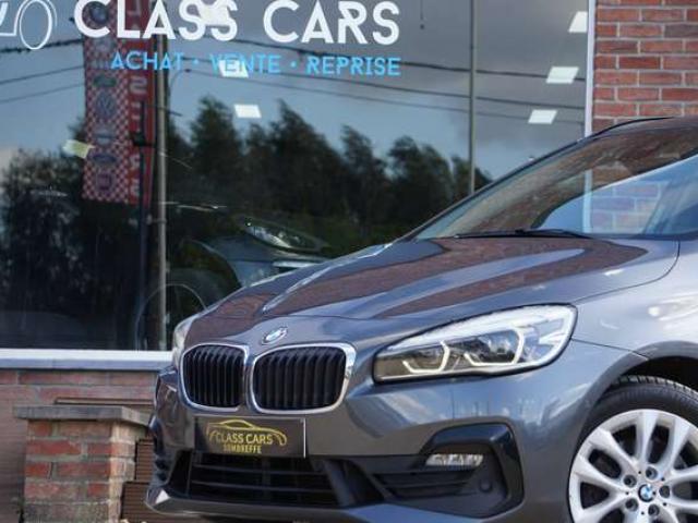 BMW 218 d Active Tourer BOITE-AUTO TOIT PANO NAVI RADAR CRUISE GARANTIE