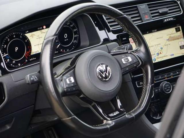 Volkswagen Golf R 2.0 TSI 4Motion COCKPIT DSG PANO CAM DISTRONIC EU6