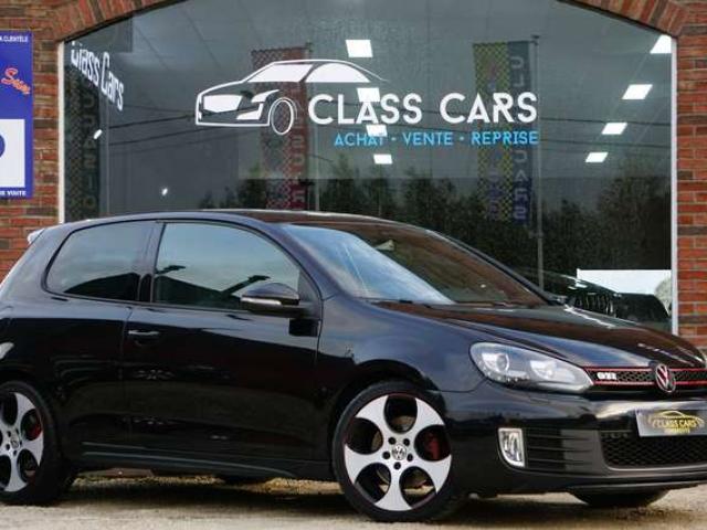 Volkswagen Golf GTI 2.0 TSI AKRAPOVIC CARNET DISTRIBUTION FAITE