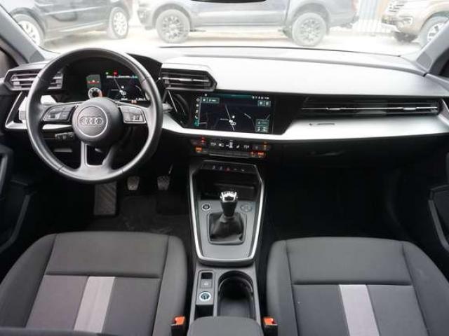 Audi A3 30 TDi 2.0 NAVI PDC CARPLAY CARNET COMPLET EURO 6d