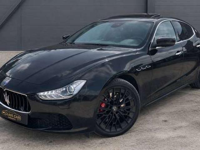 Maserati Ghibli 3.0 V6 FACELIFT TOIT-OUVRAN NAVI CAMERA 360 BI-XENON 350CV EU6B CARNET COMPLET
