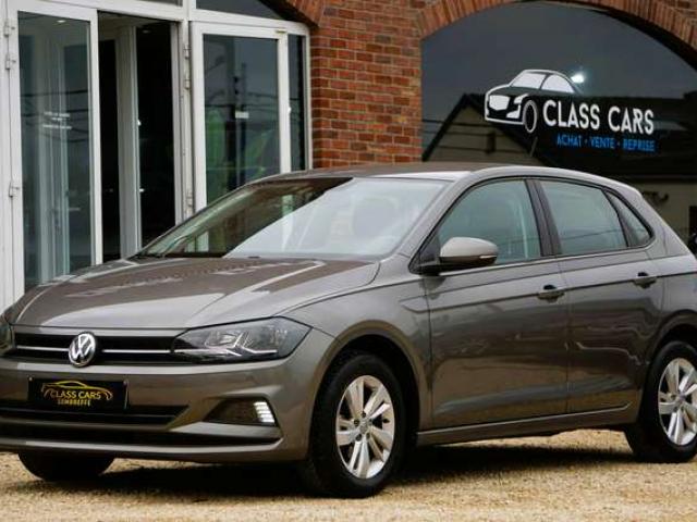 Volkswagen Polo 1.0i Navigation / Park-PDC / Front-Assist / Régulateur / Bluetooth / LED / Jantes / Euro6 / Carnet