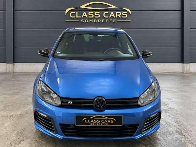 Volkswagen Golf R 2.0 TSI 4motion DSG6 / BI-XENON / LED / PDC / NAVIGATION / CLIMTRONIC / UNIQUE !