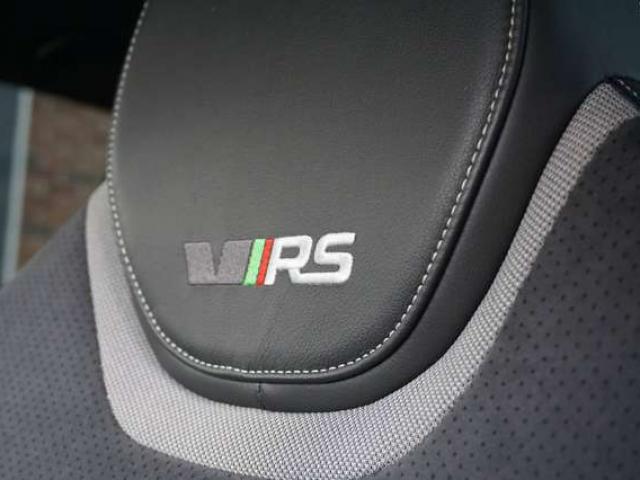 Skoda Octavia SW RS 2.0 CR TDi DSG7 / BI-XENON / CLIMTRONIC / CAMERA / CARPLAY / CARNET / EURO 6B