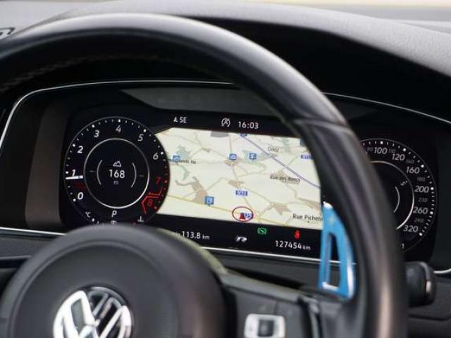 Volkswagen Golf R 2.0 TSI TCR OPF 4MOTION / DSG7 / DISTRONIC / FULL LED / CAMERA / TOIT PANO / FRONT ASSIST / CARPLAY