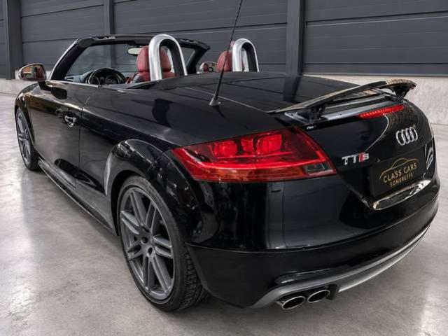 Audi TTS Roadster 2.0 TFSI Quattro S-tronic / Bose / Navigation MMI Plus / Magnetic Ride / Sièges chauffants / Jantes 19 pouces