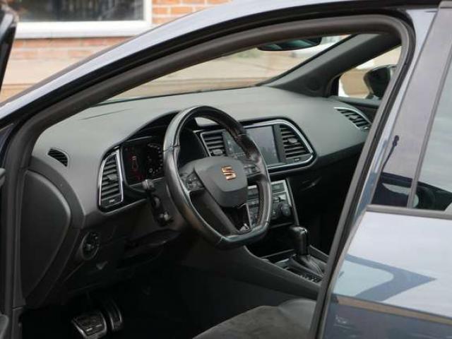 SEAT Leon 2.0 TSI Cupra 4Drive DSG COCKPIT PANO NAVI CAM
