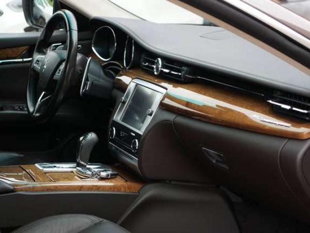 Maserati Quattroporte 3.0 D S AUTO LIMITED EDITION BI-XENON / TOIT OUVRANT CAMERA PDC  CLIMTRONIC  CRUISE  CUIR