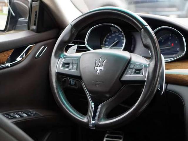 Maserati Quattroporte 3.0 D S AUTO LIMITED EDITION BI-XENON / TOIT OUVRANT CAMERA PDC  CLIMTRONIC  CRUISE  CUIR