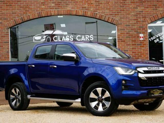 Isuzu D-Max 1.9 Turbo D 4WD LSX / AUTOMATIQUE / CARPLAY / DISTRONIC / ANGLES MORTS / FRONT ASSIST / CAMERA 1e MAIN