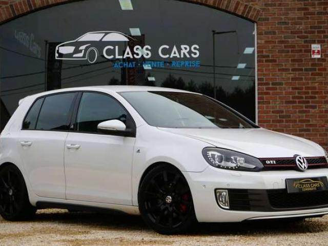 Volkswagen Golf GTI 2.0 TSI ADIDAS DSG BI-XENON PDC DYNAUDIO PARK-ASSIST CAMERA CARNET COMPLET
