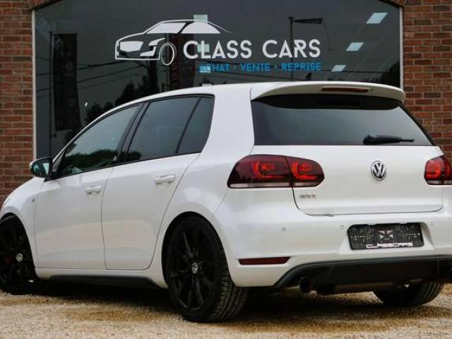 Volkswagen Golf GTI 2.0 TSI ADIDAS DSG BI-XENON PDC DYNAUDIO PARK-ASSIST CAMERA CARNET COMPLET