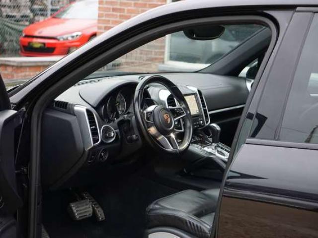 Porsche Cayenne 3.0i V6 PHEV S Platinum Edition / PACK CHRONO SPORT / Tiptronic S / PANO / ATTELAGE / BOSE / 4X4 / CAM360 / NAVI