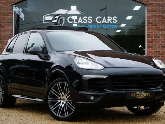 Porsche Cayenne 3.0i V6 PHEV S Platinum Edition / PACK CHRONO SPORT / Tiptronic S / PANO / ATTELAGE / BOSE / 4X4 / CAM360 / NAVI