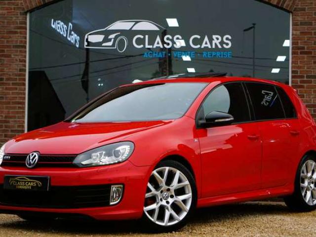 Volkswagen Golf GTI 2.0 TSI 35 Years DSG / DCC / NAVIGATION / BI-XENON DIRECTIONNELS / PDC AV-AR / TOIT OUVRANT / CARNET COMPLET