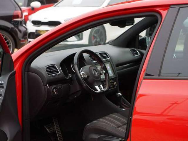 Volkswagen Golf GTI 2.0 TSI 35 Years DSG / DCC / NAVIGATION / BI-XENON DIRECTIONNELS / PDC AV-AR / TOIT OUVRANT / CARNET COMPLET
