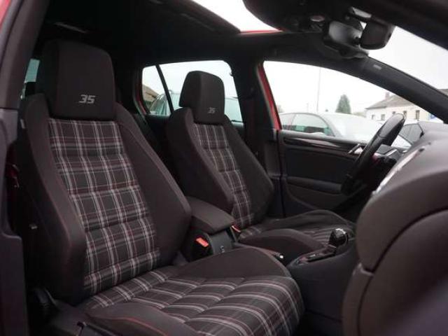 Volkswagen Golf GTI 2.0 TSI 35 Years DSG / DCC / NAVIGATION / BI-XENON DIRECTIONNELS / PDC AV-AR / TOIT OUVRANT / CARNET COMPLET