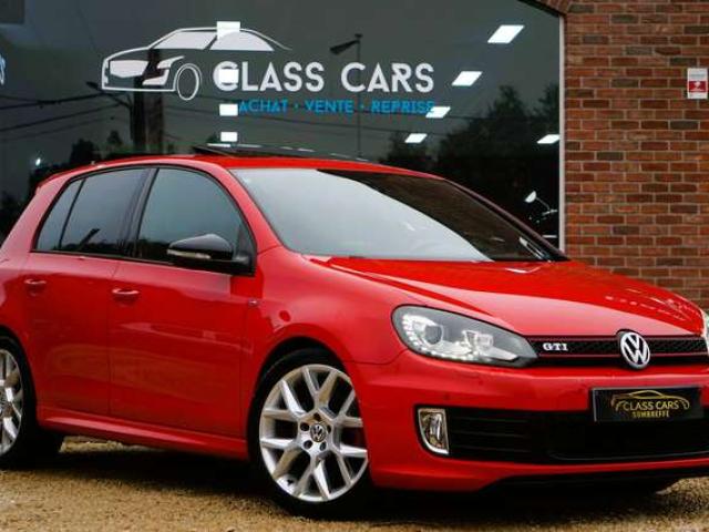 Volkswagen Golf GTI 2.0 TSI 35 Years DSG / DCC / NAVIGATION / BI-XENON DIRECTIONNELS / PDC AV-AR / TOIT OUVRANT / CARNET COMPLET