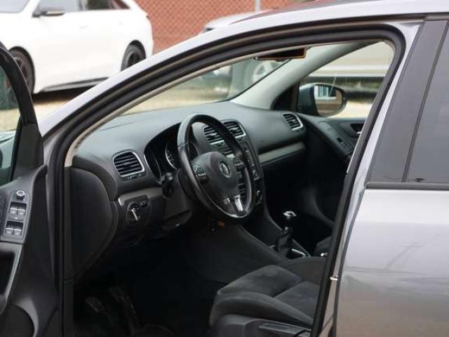 Volkswagen Golf 1.6 CR TDi Trendline PDC AV-AR / NAVIGATION / CLIMTRONIC BI-ZONE / CRUISE