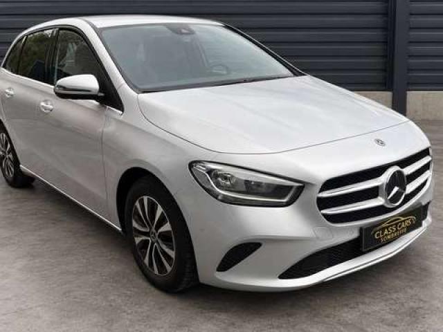 Mercedes-Benz B 180 CAMÉRA DE RECUL / BOÎTE AUTO 7 RAPPORTS / PARKING ACTIF / HAYON ÉLECTRIQUE / MAINTIEN DE VOIE / RÉTROS RABATTABLES